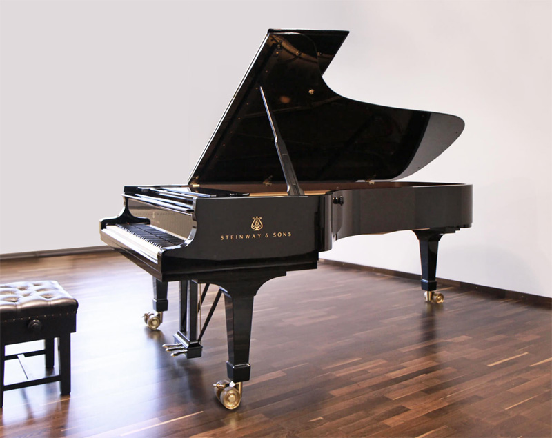 Большой концертный рояль