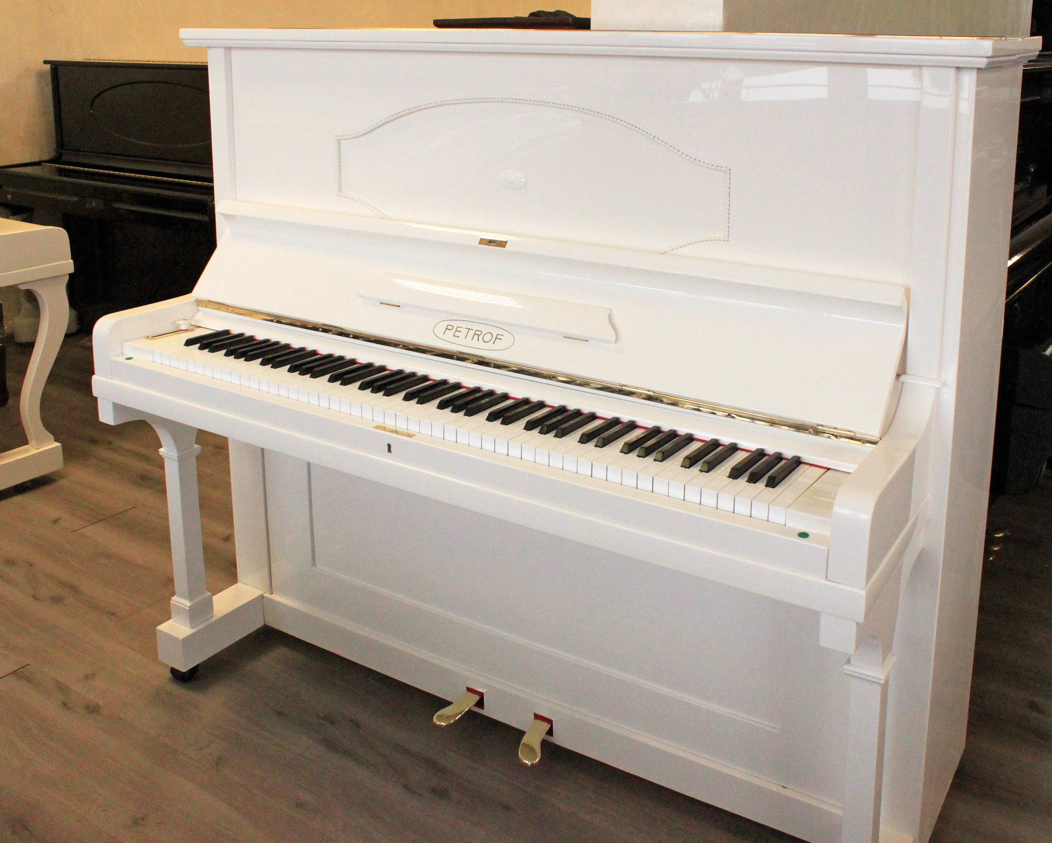 Petrof, чешское фортепиано