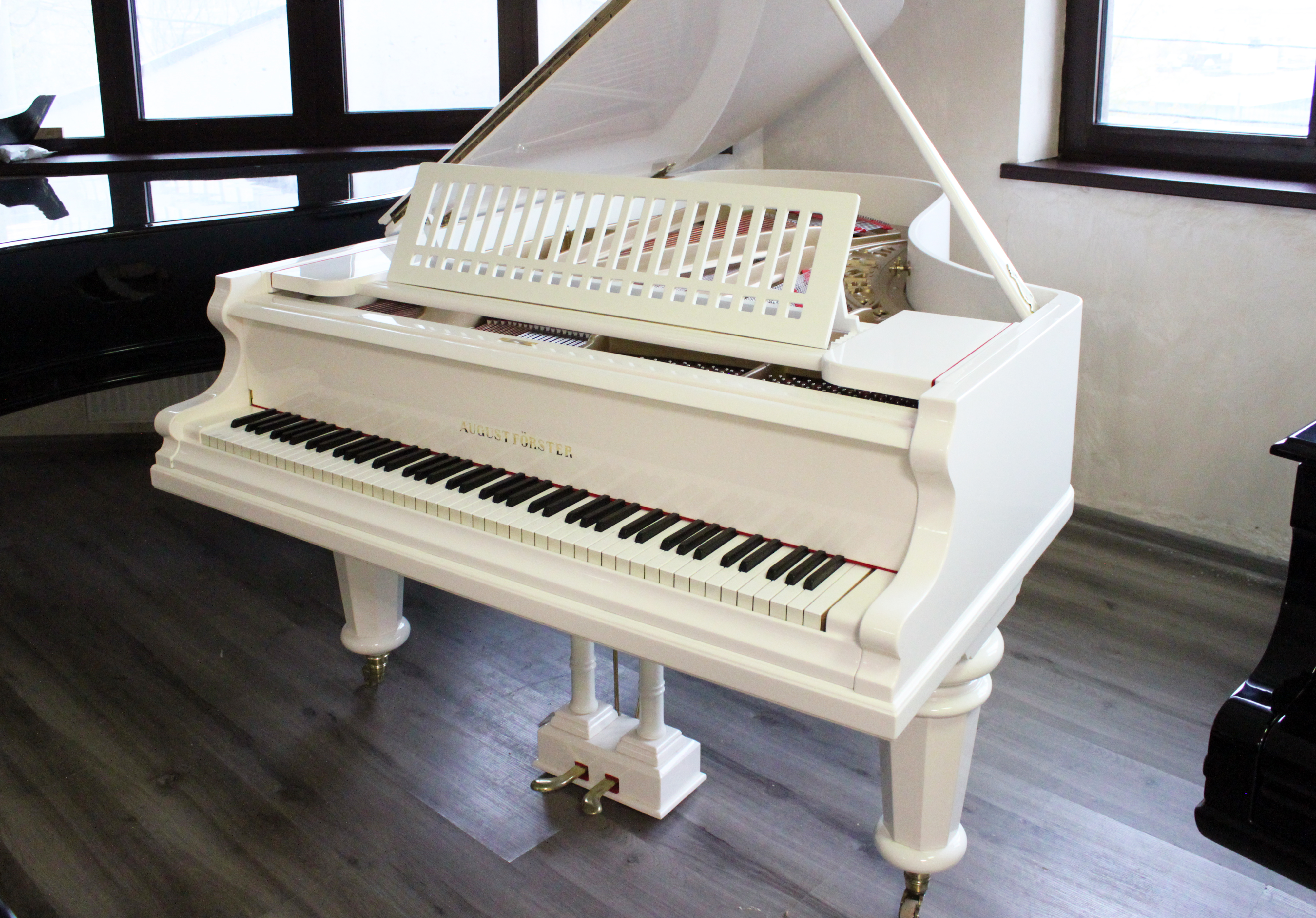 Аугуст Фёрстер "ар-деко"