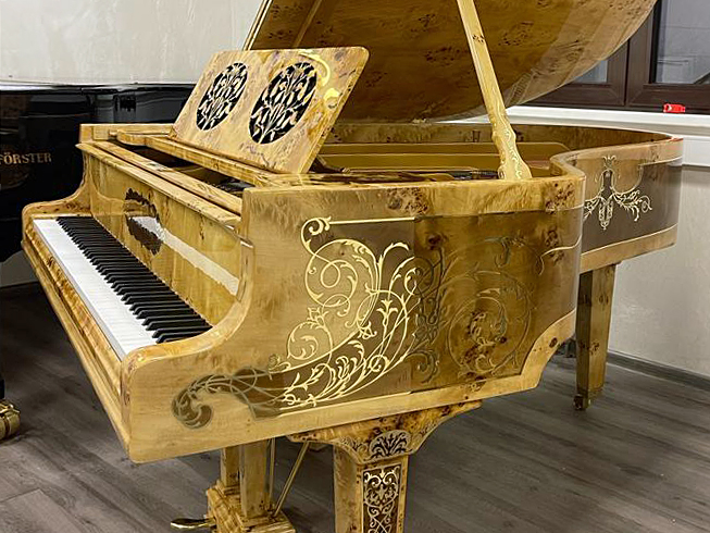 Steinway & Sons рояль дизайнерский кабинетный