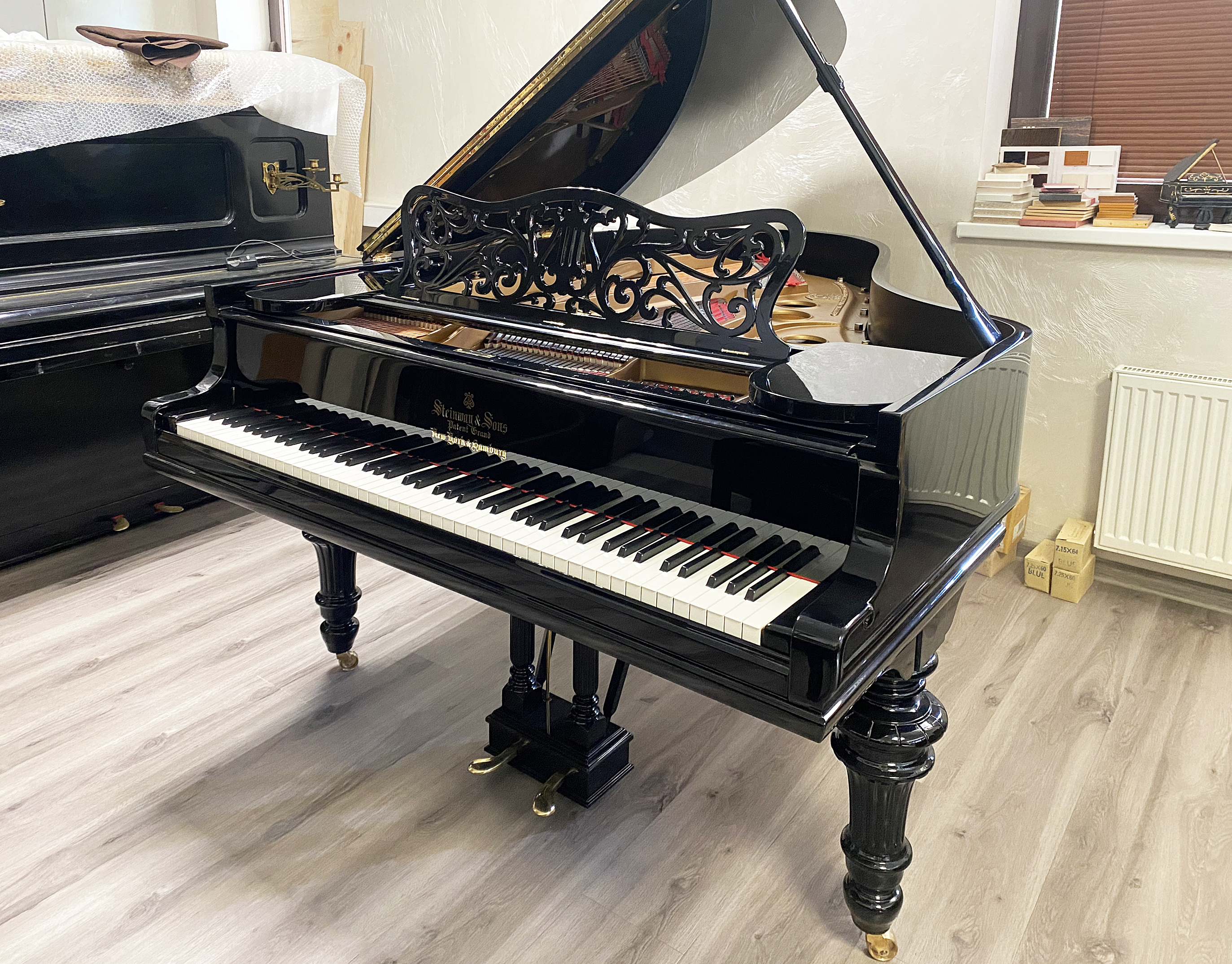 Steinway & Sons О-180 «Hamburg»