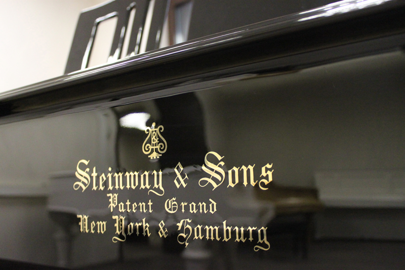 Steinway & Sons рояль Стейнвей Гамбург