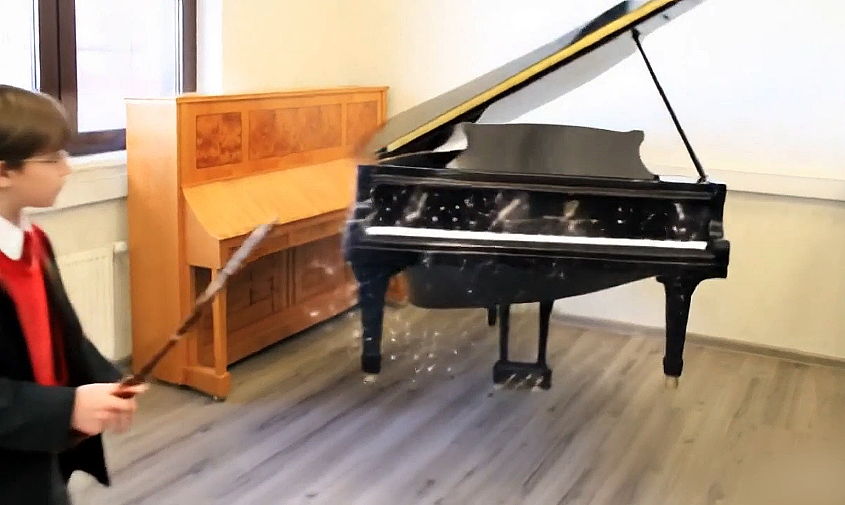 Чёрные рояли