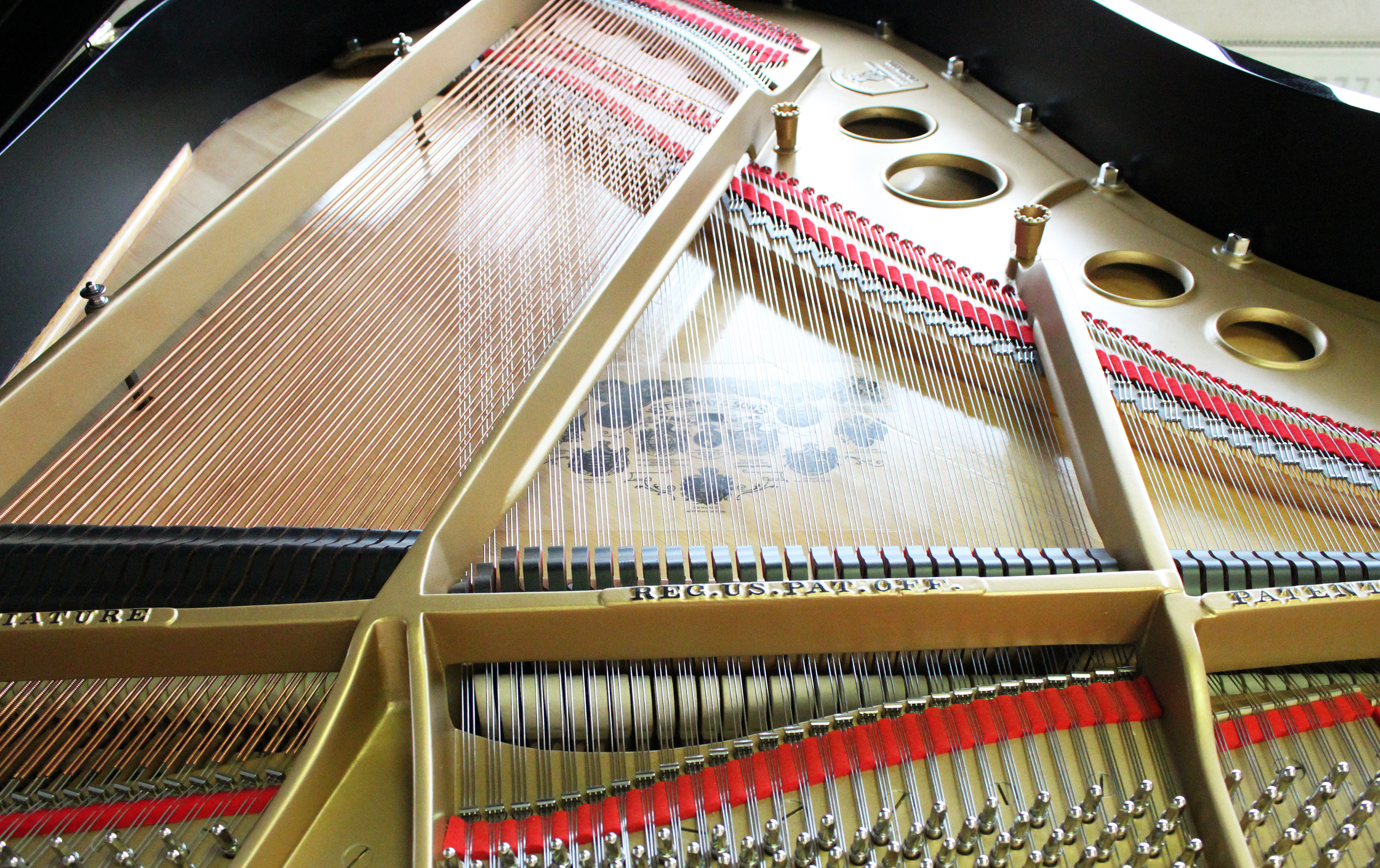 Дека, клеймо, рама